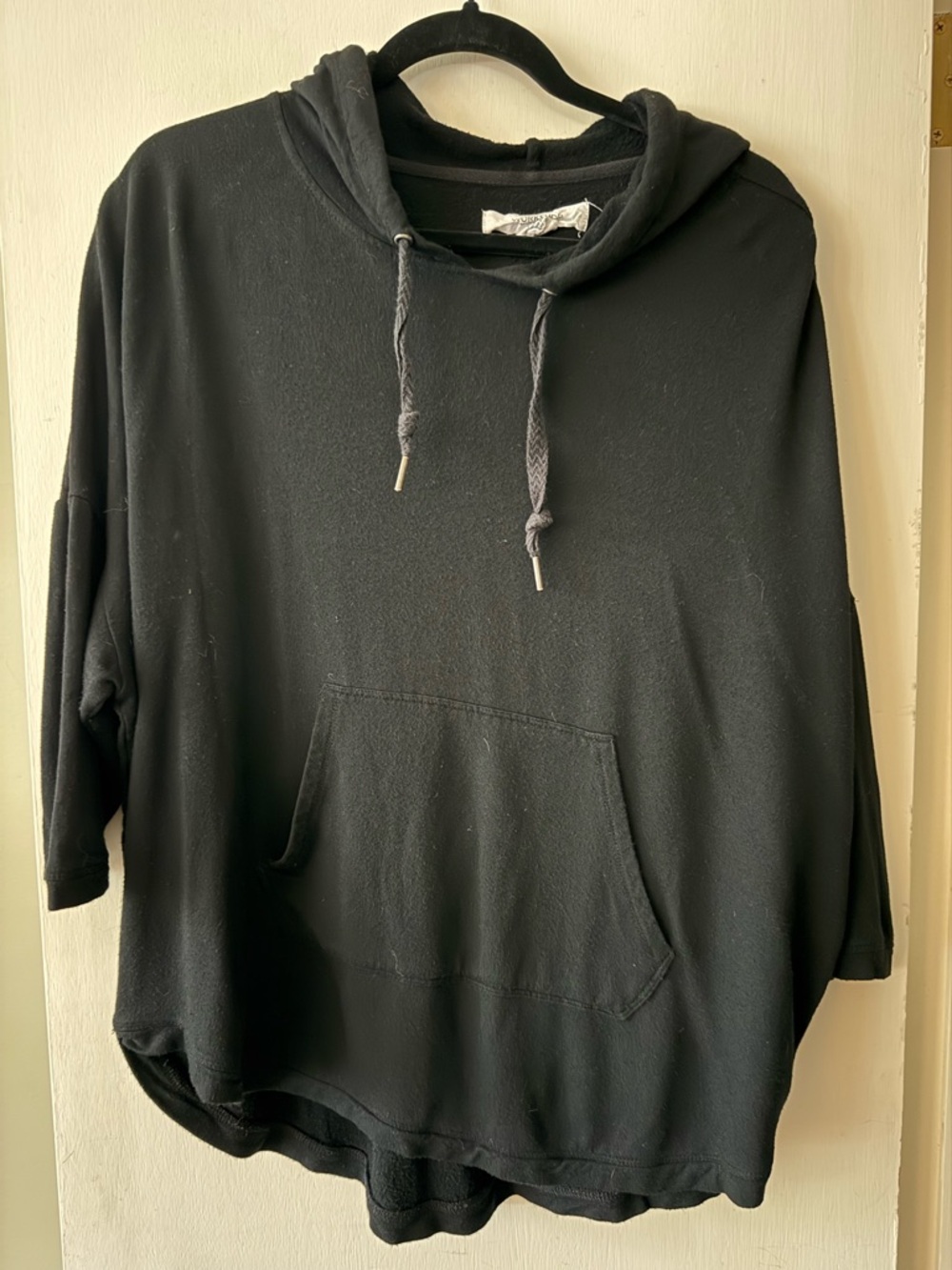 Athleisure Lightweight Post Yoga Black Hoodie